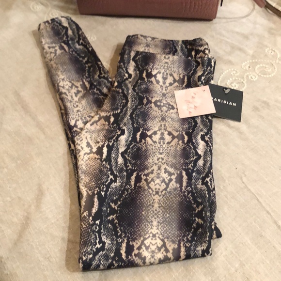 High Waisted Snakeskin Leggings 💋 - Picture 5 of 7